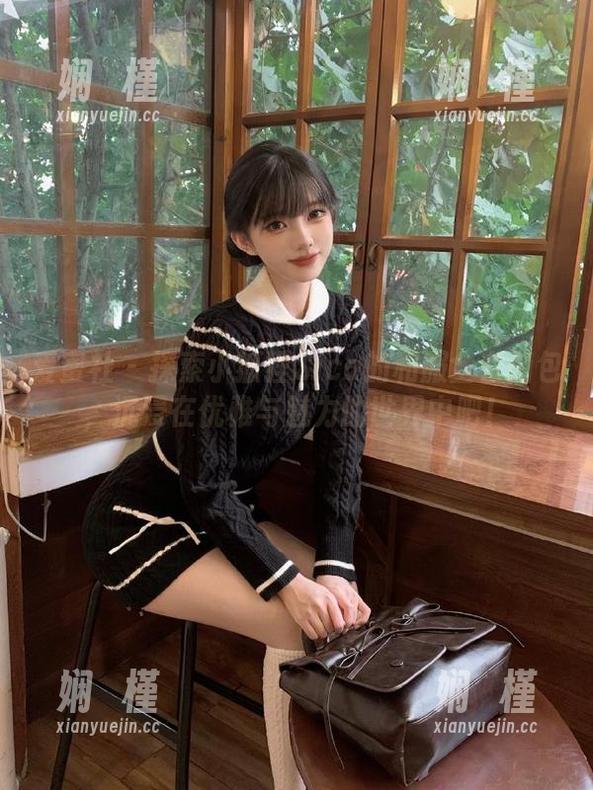 爱蜜社 - 探索小狐狸Sica的和服全套图包，沉浸在优雅与魅力的世界中吧！