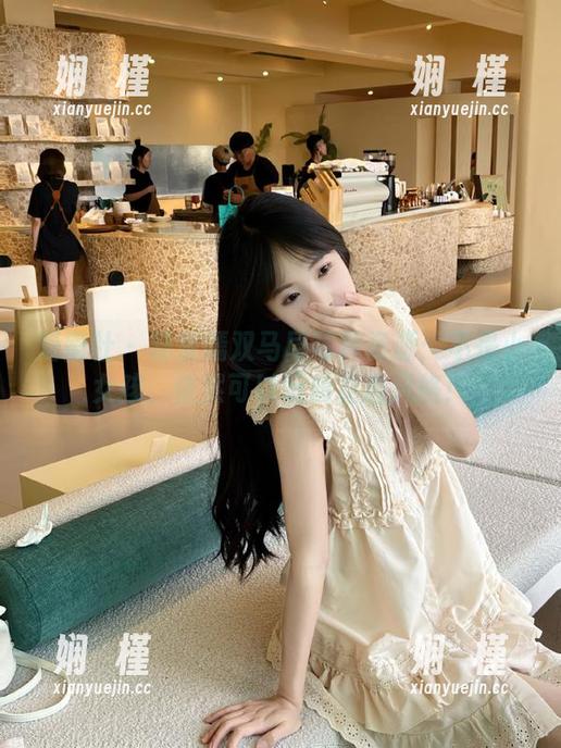 爱蜜社 - 杨紫嫣双马尾写真资源：不是小女孩，依然可以玩转童趣风格！