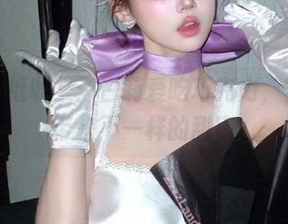 高清壁纸收集：白莉爱吃巧克力，安琪拉带来不一样的甜蜜