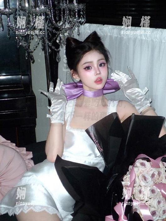高清壁纸收集：白莉爱吃巧克力，安琪拉带来不一样的甜蜜