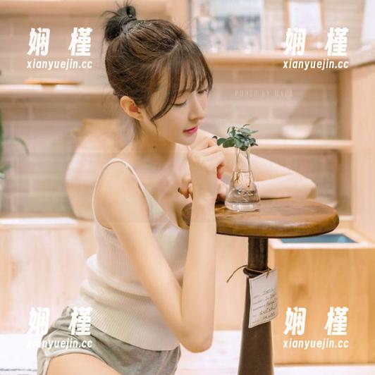 秀人网 - 在图片中发现ALICE梁紫轩无圣光自拍的独特之美与深邃情感