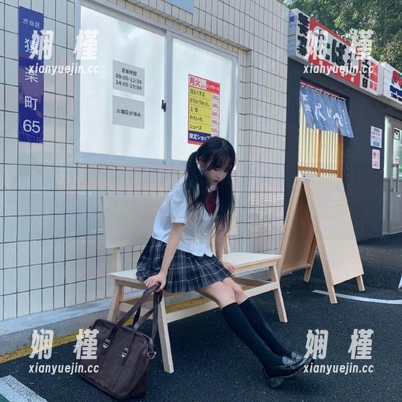 秀人网 - UU阿文万圣节写真精选，精彩免费资源为你奉上！