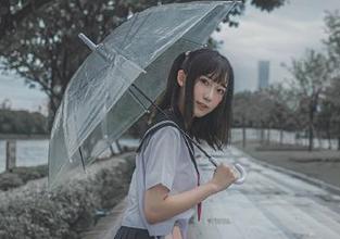 秀人网 - z杯悠悠的美足写真图册：让每一个瞬间都足够“入”佳境！