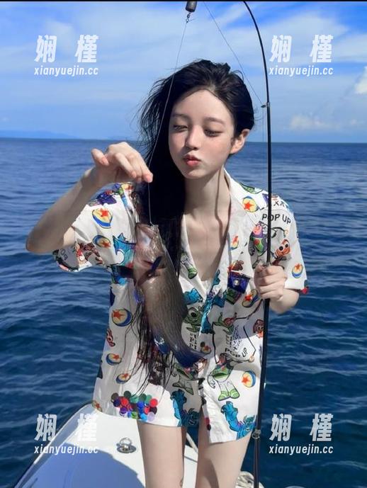 秀人网-大橘BBKira 秀人网 - 从未见过的婚纱:大橘BBKira无圣光写真挑战传统美