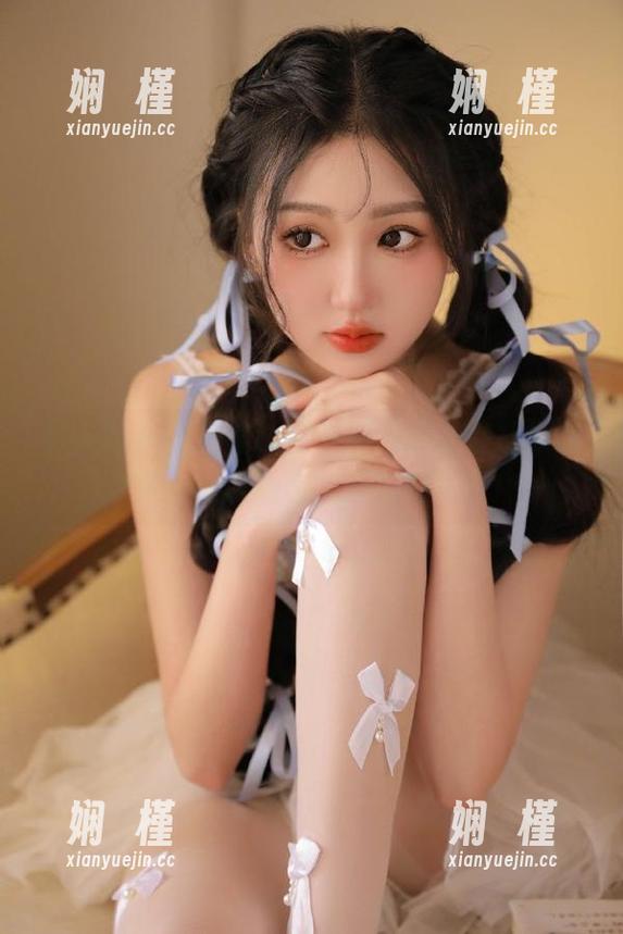 秀人网 - 姗姗就打奥特曼分享私房摄影秘笈：如何拍出绝美纯白写真