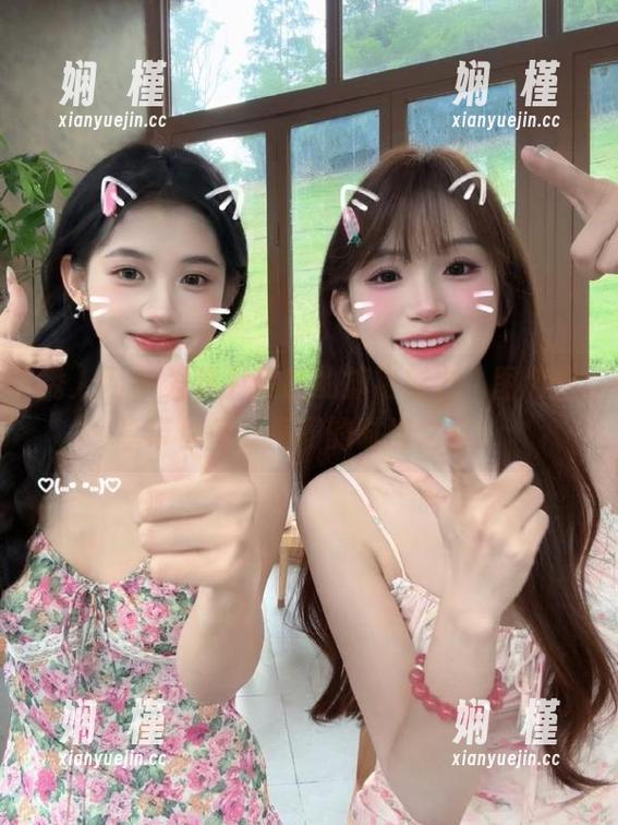 秀人网 - 发现尹甜甜的旗袍魅力，图包分享带你感受不同的时尚之美！