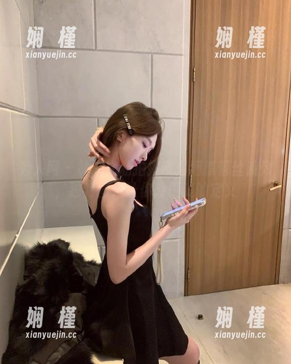 秀人网 - 林文文私拍揭晓：细腻蕾丝系列，独特图片让你颠覆美的定义