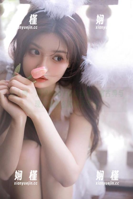 秀人网 - 汐汐baby棉袜合集：将古典与现代相结合的袜子艺术