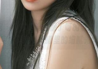 秀人网 - 带你走进王俪丁呀的私拍图集，镂空之美犹如晨曦里的细腻光影！