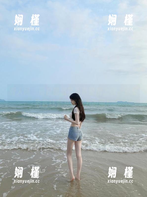 秀人网 - 萌白酱浴室写真原图上线，资源丰富让你尽享魅力瞬间！