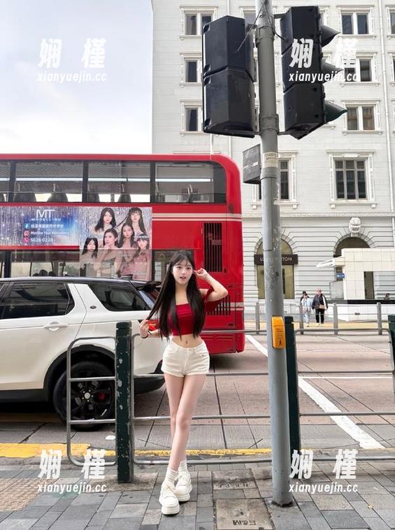 秀人网-软软子 秀人网 - 探秘“软软子妹妹”的写真世界,绝美图集展示青春的魅力与纯真
