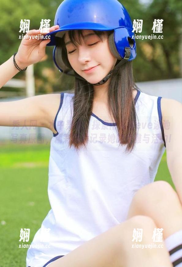秀人网 - 水中舞者：探索雨儿酱eve泳池写真原图，精彩图片记录她的优雅与活力!