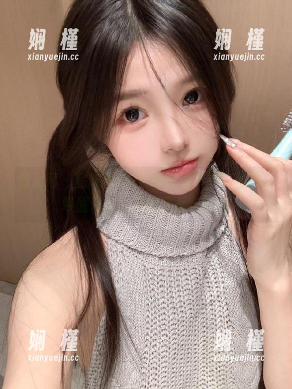 秀人网 - 品味雪瑞Lisa的居家高清作品，唤醒你对生活的热爱与期待