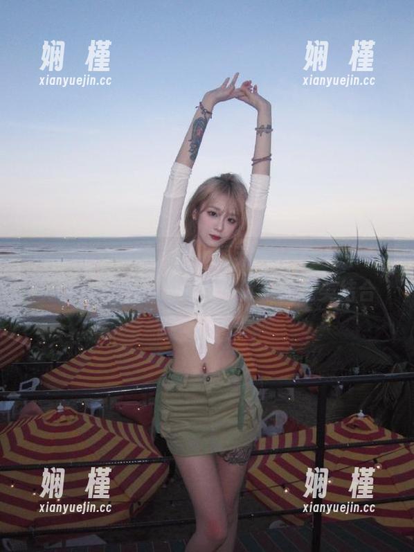 秀人网-顾乔楠Cora 秀人网 - 一览无遗,顾乔楠Cora秘书写真合集呈现女性力量与优雅的完美结合