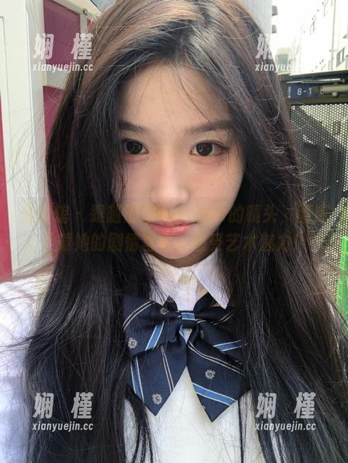 美媛馆 - 跟随田芯娜Angel的镜头，图库下载她的剧情写真，感受艺术魅力！