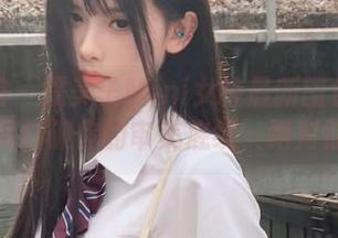 美媛馆 - 糯美子Mini女神最新图包来袭：瞬间打破你的审美底线，绝对惊艳！