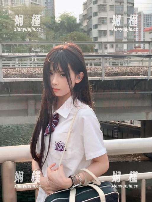 美媛馆 - 糯美子Mini女神最新图包来袭：瞬间打破你的审美底线，绝对惊艳！
