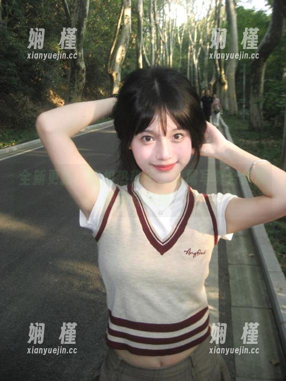 全新更新！肉扣热热子双马尾写真合集展现别样风情！