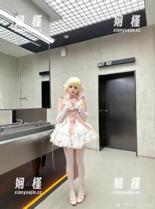 解锁芊川一笑MNK网袜作品：免费下载让你与众不同