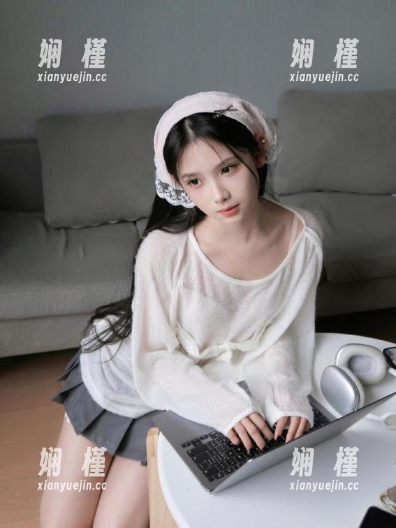 花漾show-周大萌 花漾show - 欢迎围观周大萌的连体衣图集更新,让你在搞笑中发现穿衣新理念!