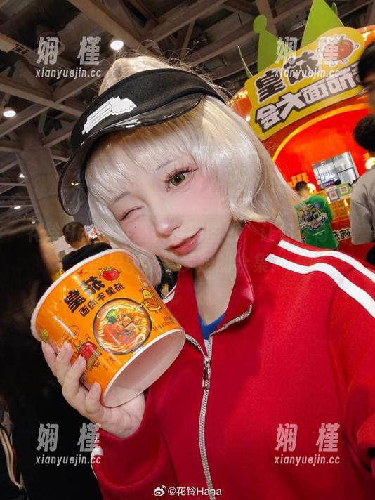 花铃Hana小巫女特别图包，让你在奇幻世界中找到梦想的合集！