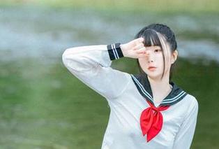 探索落落Raku与由纪子的融合,初体验的写真作品带来视觉盛宴