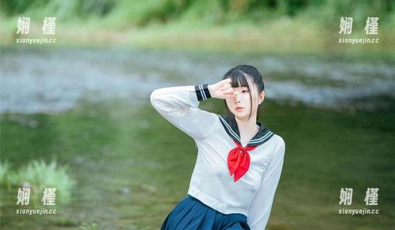 探索落落Raku与由纪子的融合，初体验的写真作品带来视觉盛宴