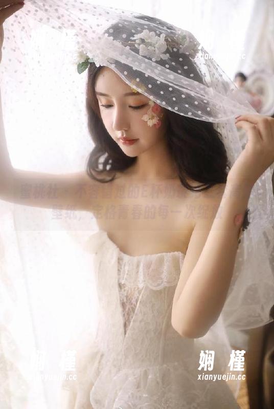蜜桃社 - 不容错过的E杯奶茶第二套高清壁纸，定格青春的每一次绽放
