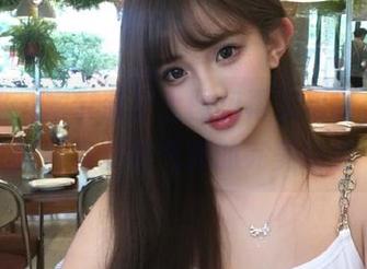 蜜桃社 - 木奈奈护士图包再次更新，甜美笑容与专业气质的完美结合