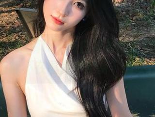 蜜桃社 - 琉璃lily与白衬衫的原创写真，怎能不在图库中免费下载呢？