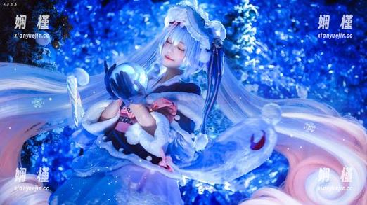 妩媚与典雅并存：蜜汁猫裘索尼子和服写真及壁纸探秘
