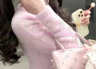 袜啵啵 - 最新甜甜圈写真集，堆堆袜套照片展现无限创意与风格！