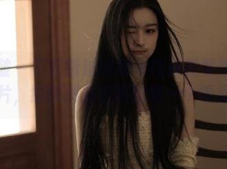 袜啵啵 - 不容错过的糯米校服花絮版福利图片，细腻捕捉校园的每一个瞬间！