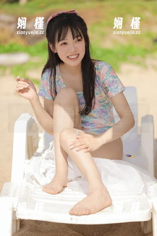 觅芙少女 - 慧慧女孩写真作品集：在不同背景中展现背后的精彩人生