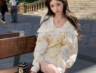 语画界 - 原图分享梦心玥白色写真：让我们共同感受她的艺术之美