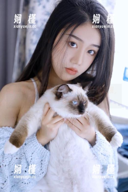 微密圈 - 超辣的林一眼镜图包狂潮来袭，快来获取独家写真资源！