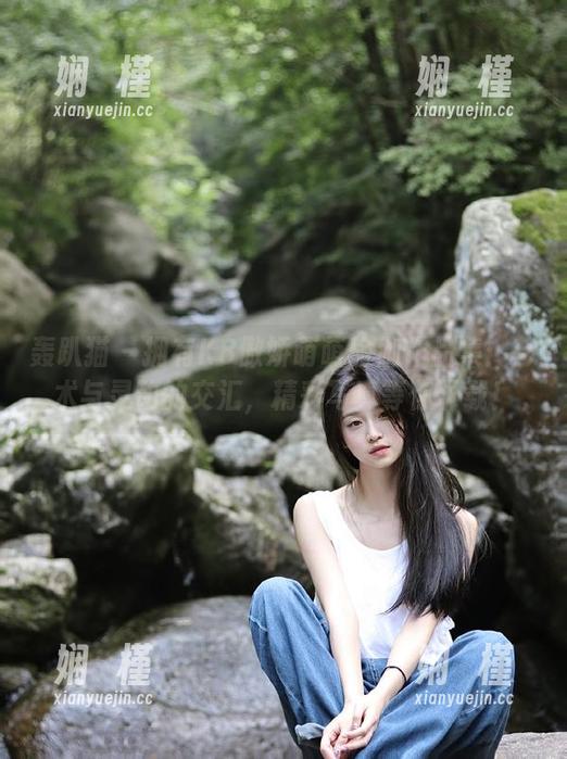 轰趴猫-K8傲娇萌萌 轰趴猫 - 拥有K8傲娇萌萌瑜伽作品集:艺术与灵动的交汇,精彩写真等你下载!