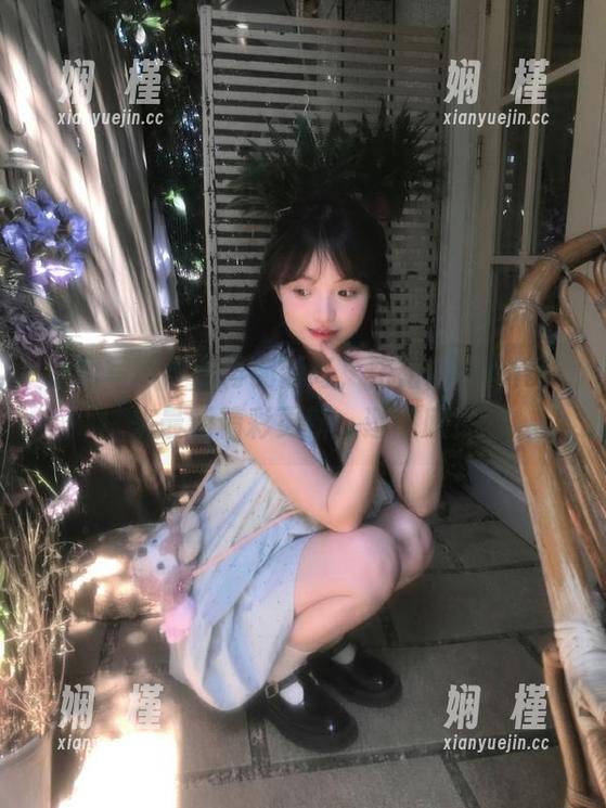 白裙写真作品再创新高，铭铭kizami带来最新精彩更新，邀您欣赏