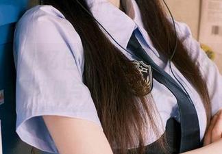 青豆客 - 施忆佳蕾丝高清写真分享，完美诠释优雅与性感的绝妙平衡！