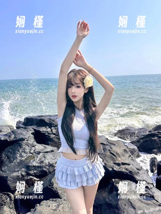 青豆客 - 歆小兔chobits制服魅影及其写真合集：精选让你眼前一亮